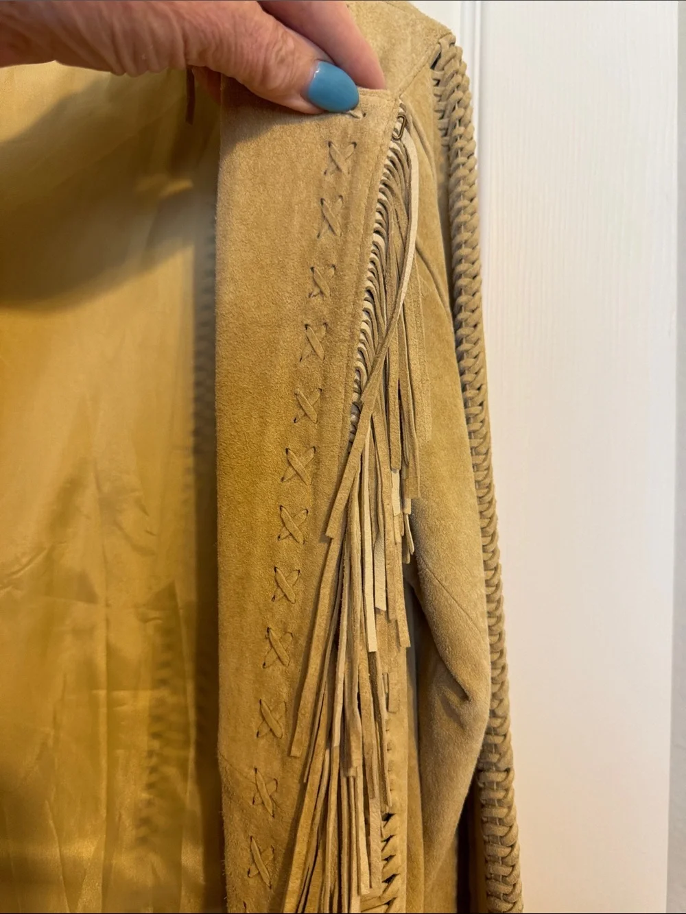 VINTAGE MODA  International Camel colored Suede Fringe  Coat